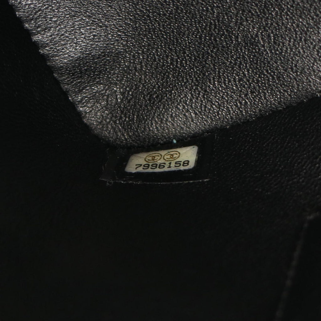 Chanel Tote Reissue Black Caviar Leather — view 5