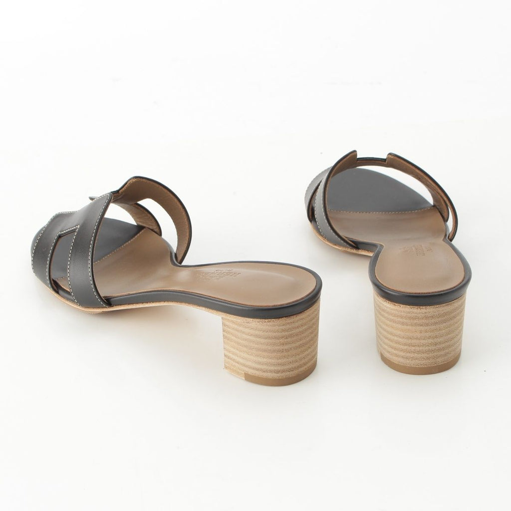 Hermes Leather Oasis Motif Sandals MS Black — view 4