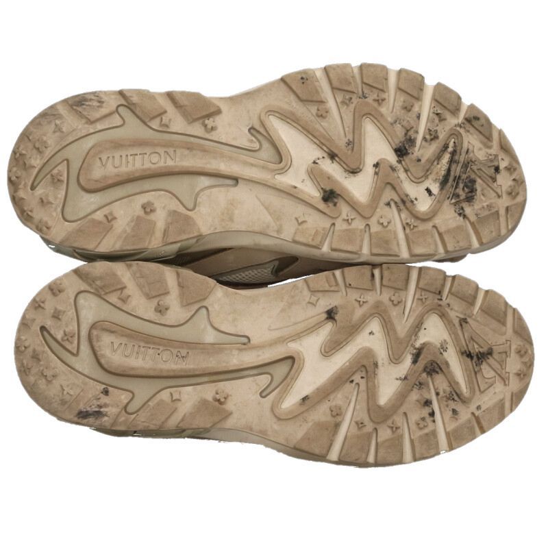 Louis Vuitton Tatic Line Low Cut Sneakers 6.5 — view 3