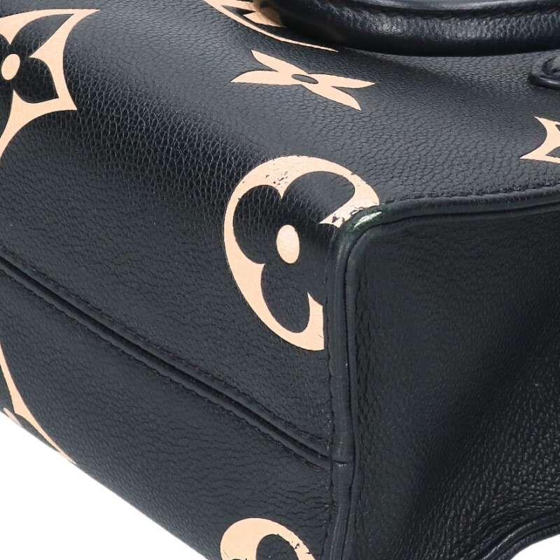 Louis Vuitton On The Go PM Monogram Lambskin 2-Way Shoulder — view 4