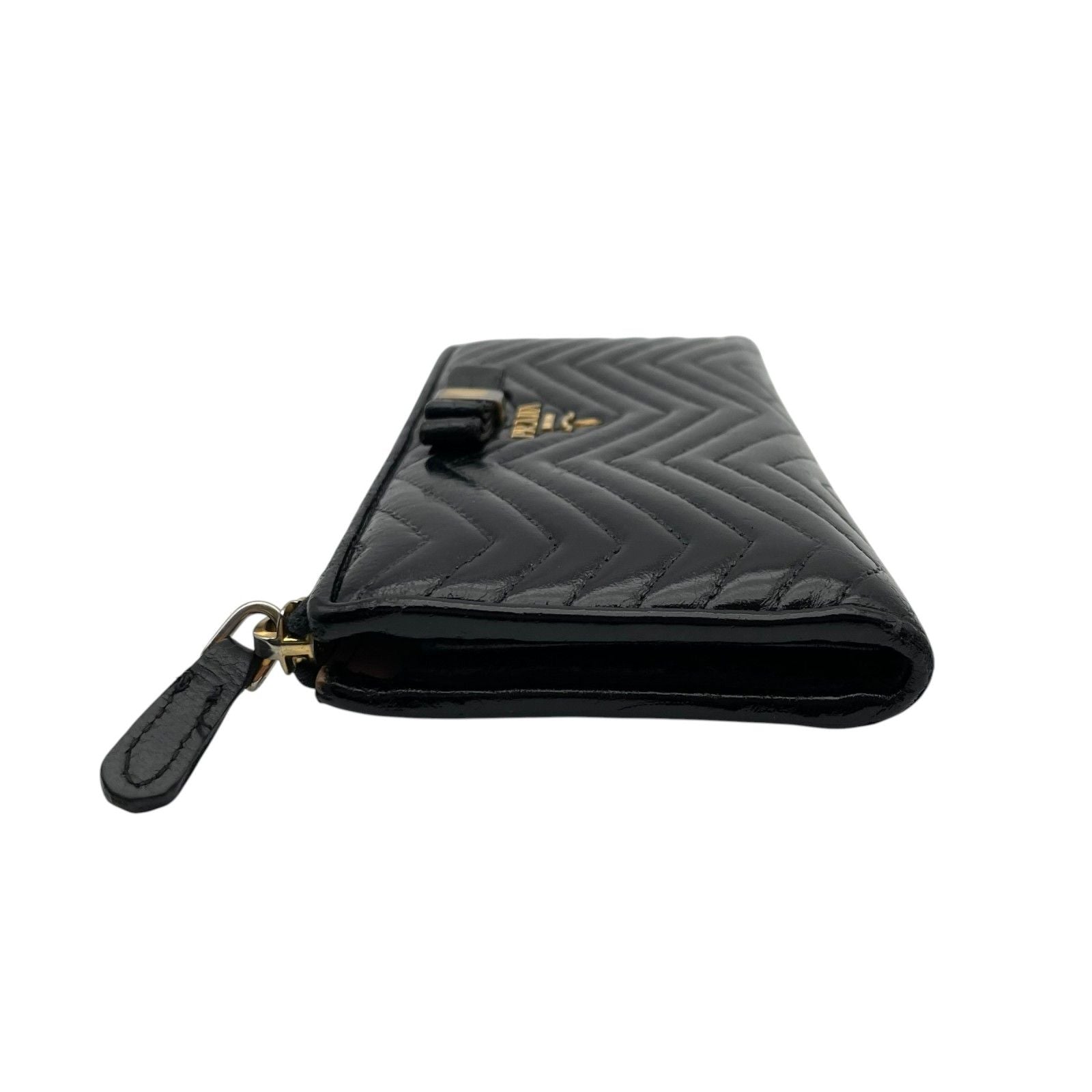 Prada Wallet L-shaped Zipper Quilted V-shaped Stitch Ribbon Metal Logo Nappa — view 4