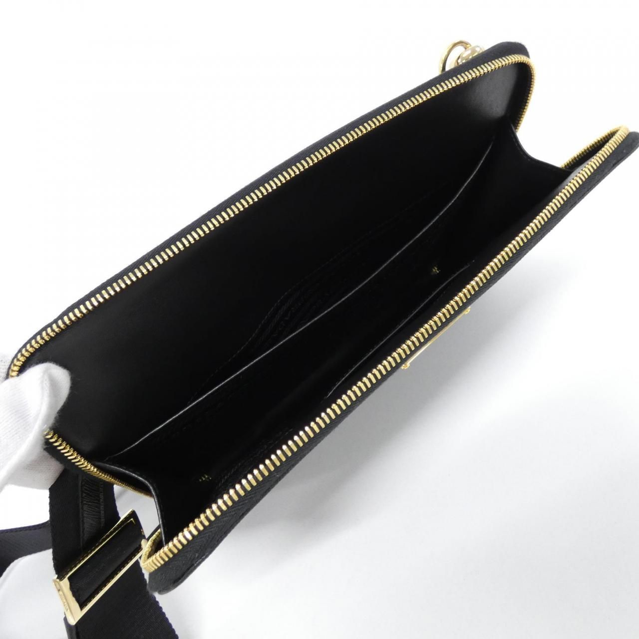 Prada Shoulder Bag Gold — view 7