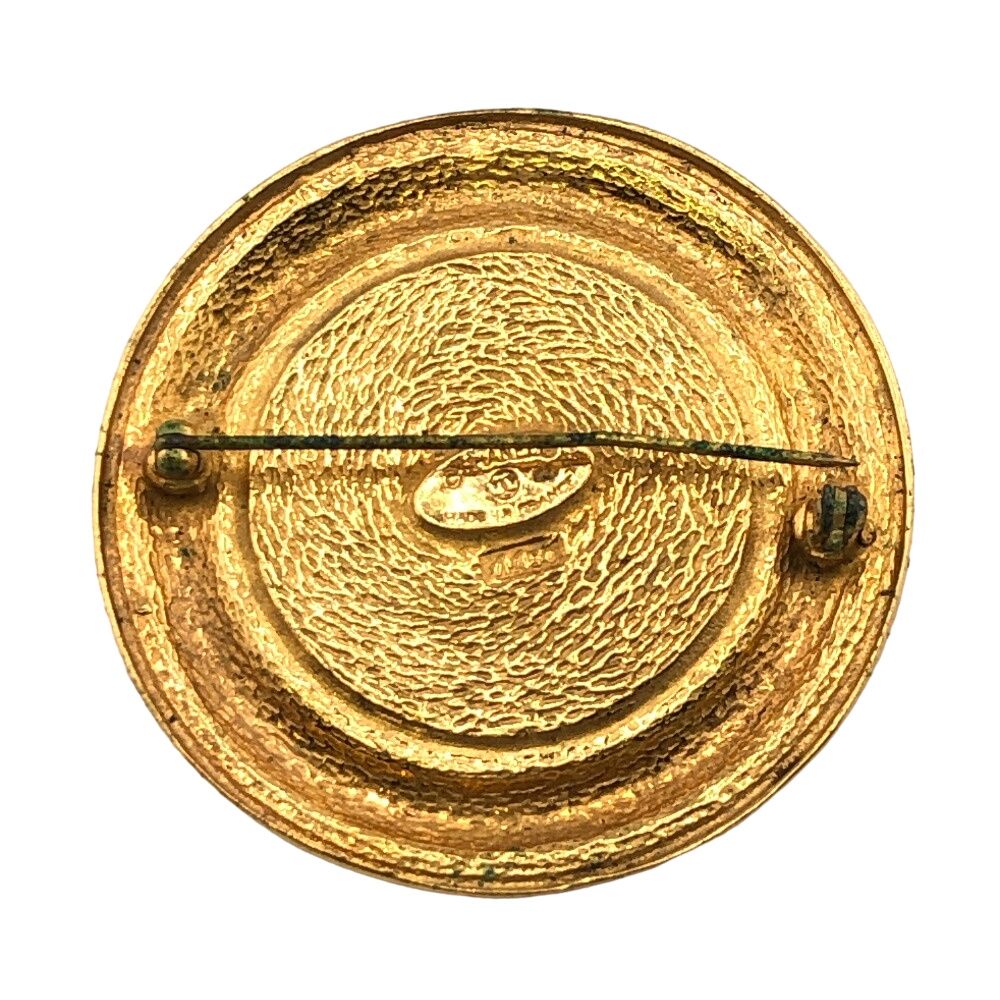 Chanel 31 Rue Cambon Brooch Gold — view 5