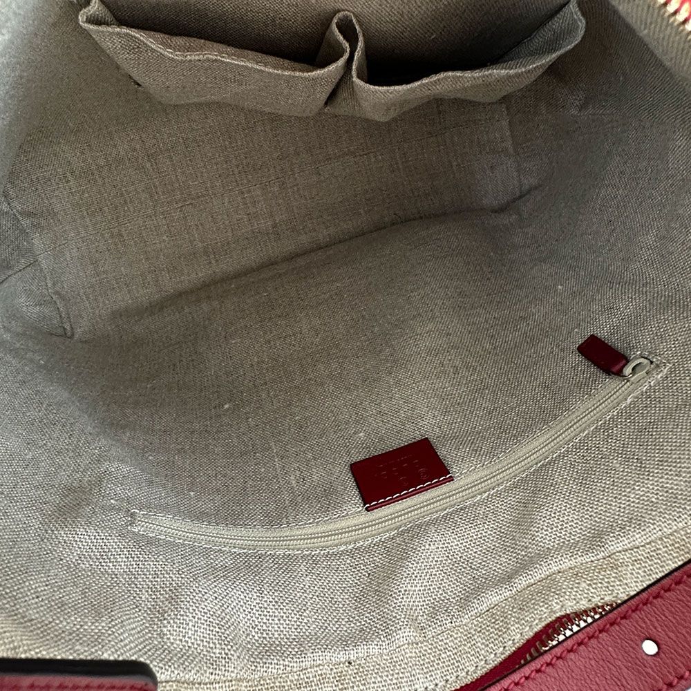 Gucci Shoulder Bag Leather Micro GG Red Hand Going Out Everyday — view 7