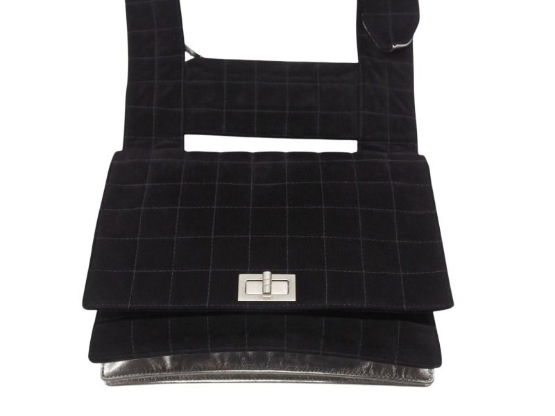 Chanel Shoulder Bag Choco Bar Turnlock Black Silver Suede — view 5
