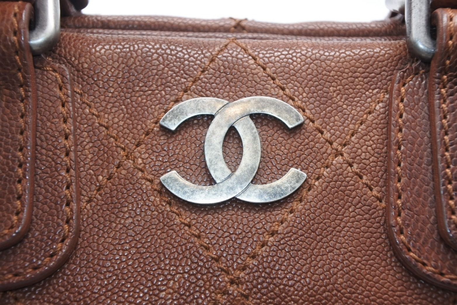 Chanel Handbag CC Logo Caviar Leather Brown Quilted — view 5