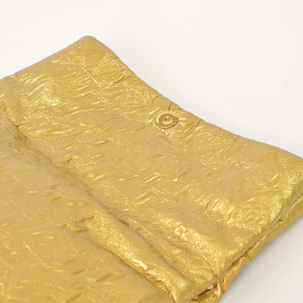 Louis Vuitton Clutch Limelight PM Gold Silk Wool — view 8