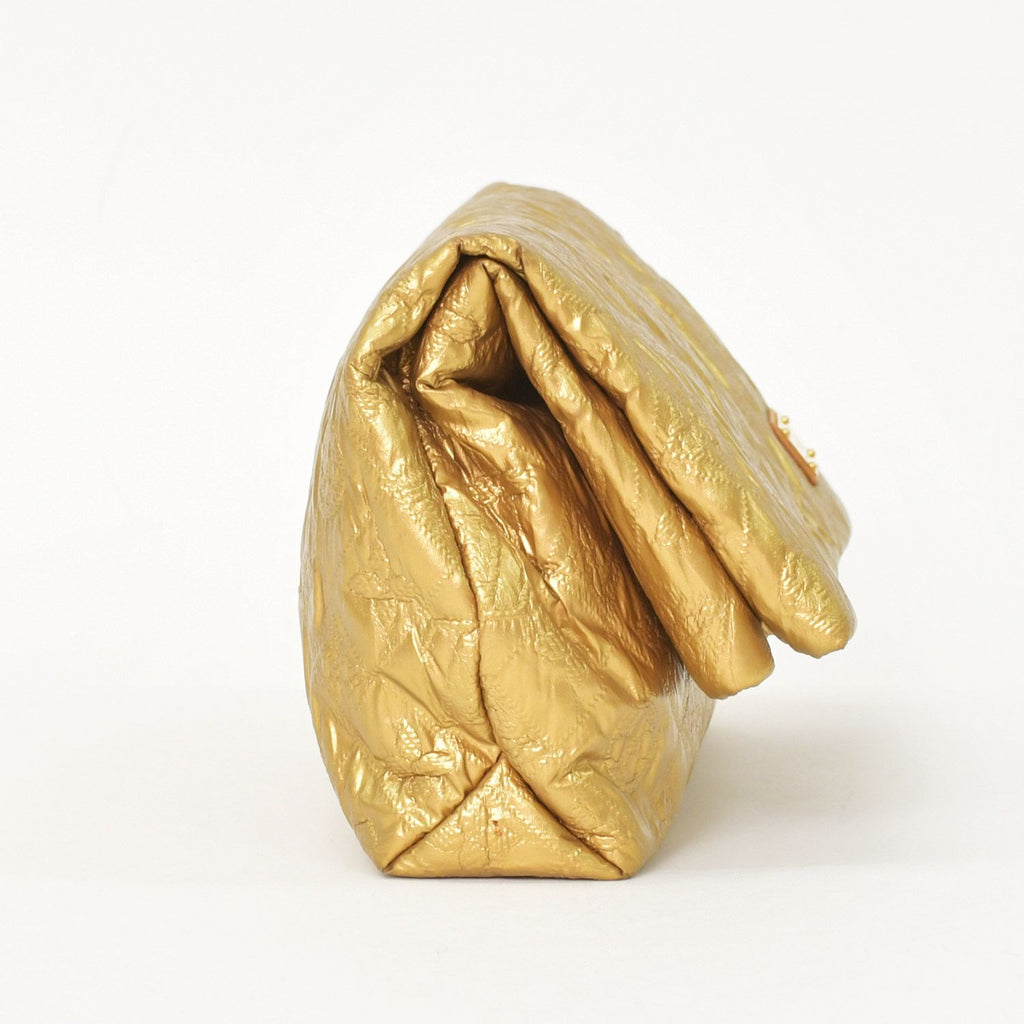 Louis Vuitton Clutch Limelight PM Gold Silk Wool — view 4