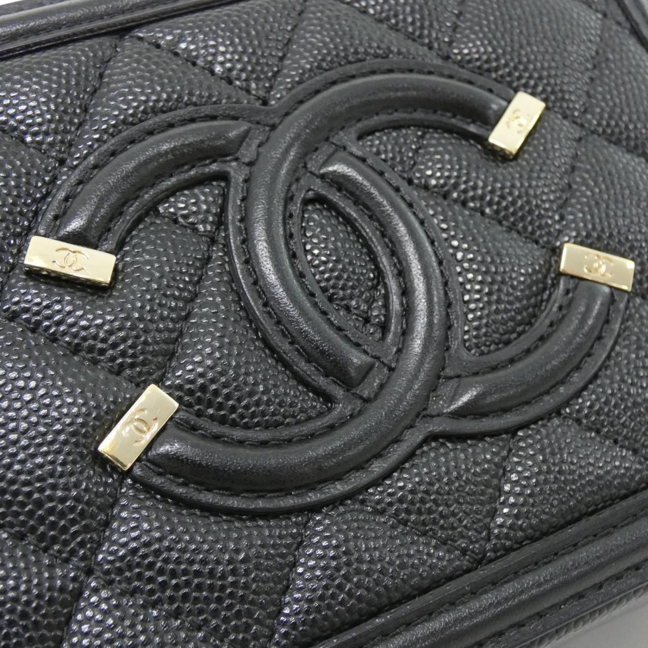 Chanel Shoulder Bag Black — view 4