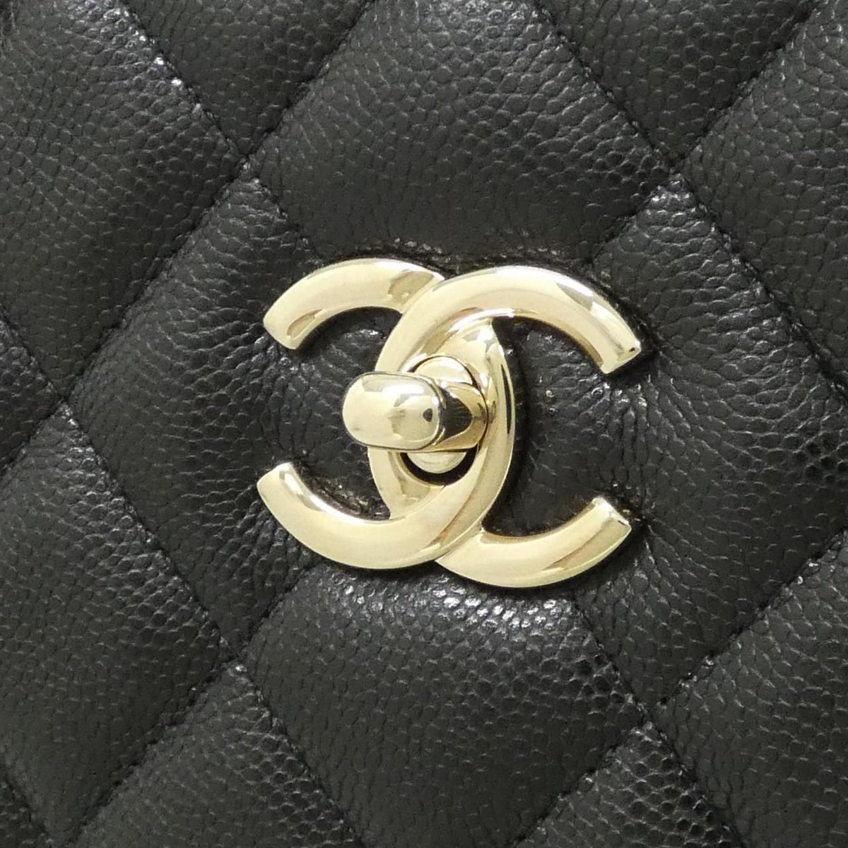 Chanel Bag Handbag Black — view 4