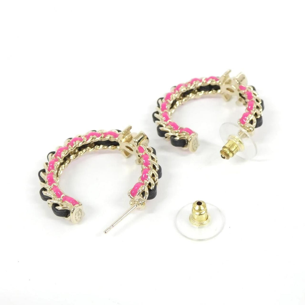 Chanel Earrings Gold — view 3