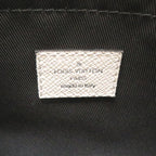 Louis Vuitton Messenger — view 7