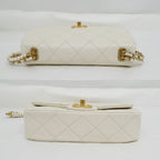 Chanel Chain Shoulder Bag White Pearl Gold — view 4