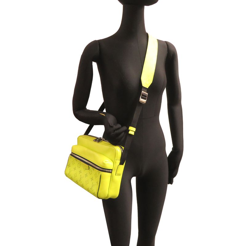 Louis Vuitton Shoulder — view 8