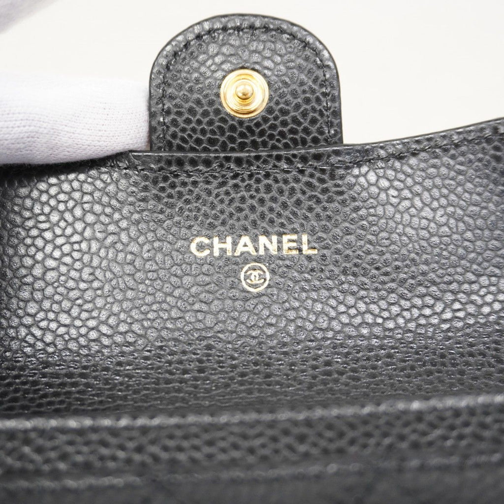 Chanel Card Case Quilted Caviar Leather Black Gold — view 4