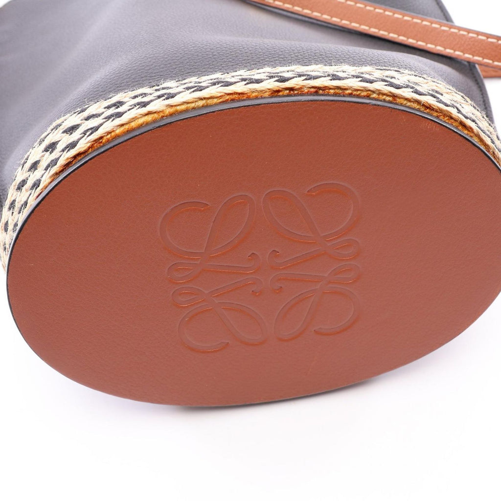 Loewe Shoulder Bag Gate Bucket Black Natural Leather — view 5