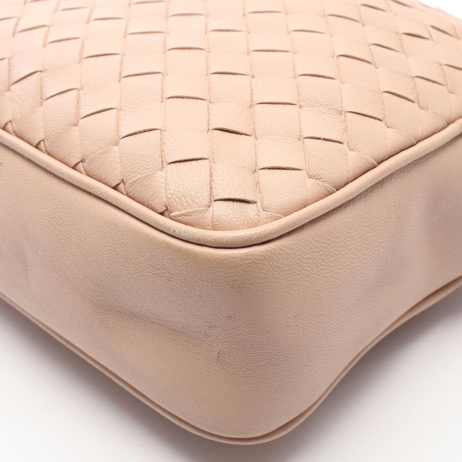 Bottega Veneta Shoulder Bag Intrecciato Pink Beige Leather — view 5