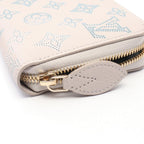 Louis Vuitton Round Wallet Zippy Mahina Flight Mode Brume Leather — view 6