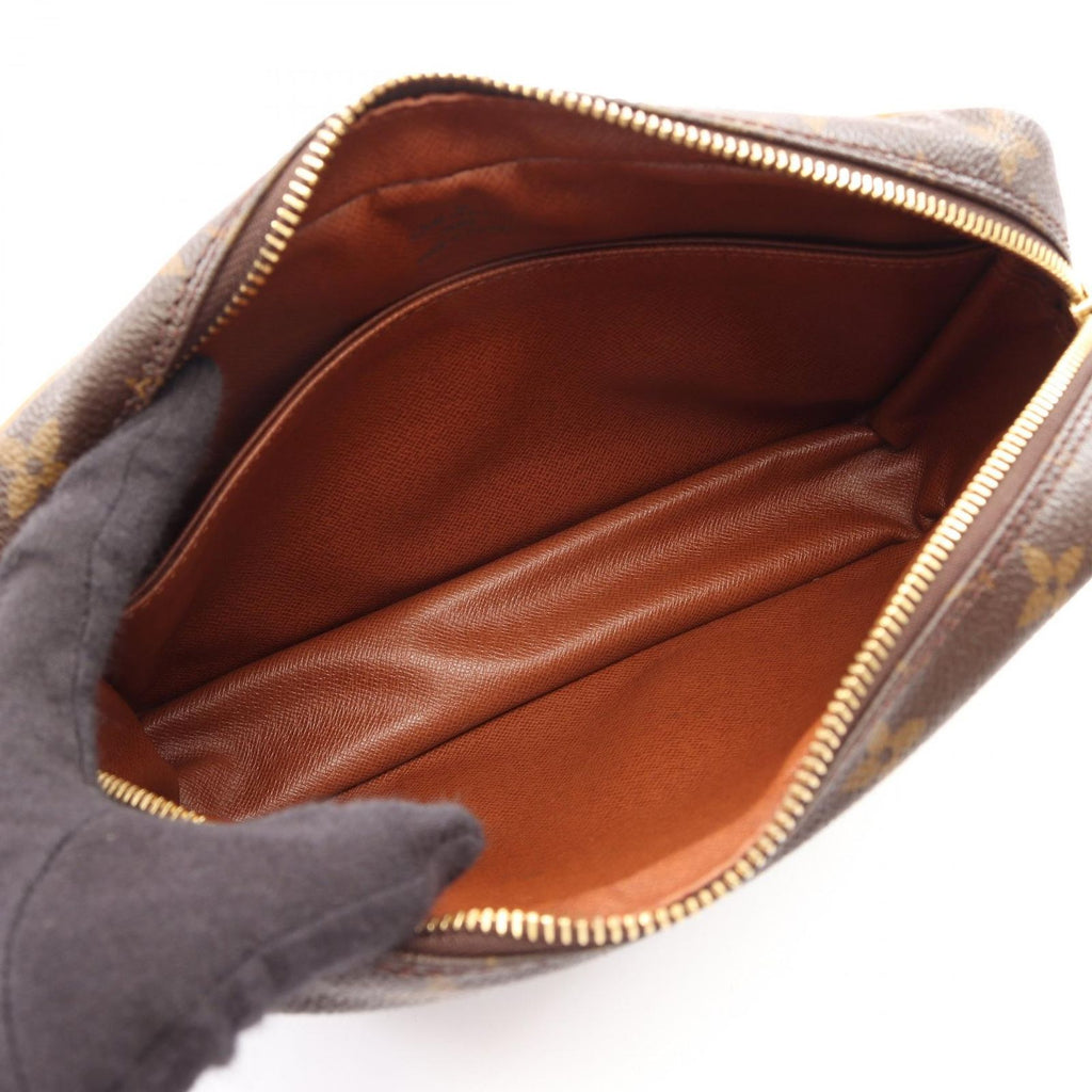 Louis Vuitton Clutch Compiegne 23 Canvas Leather — view 3