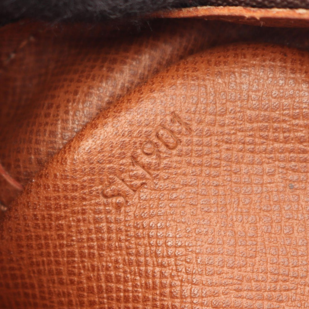 Louis Vuitton Clutch Compiegne 23 Canvas Leather — view 5