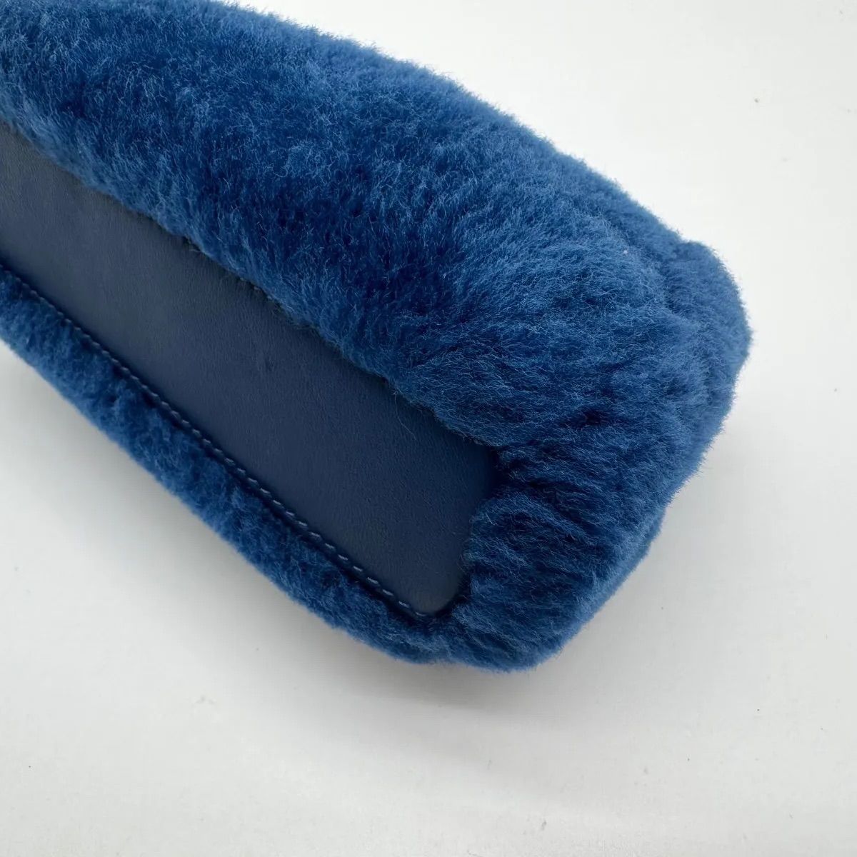 Fendi Shoulder Bag Micro Peekaboo Shearling Blue — view 8