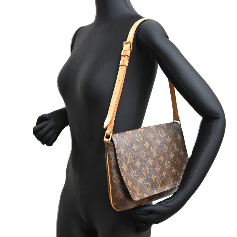 Louis Vuitton Shoulder — view 9