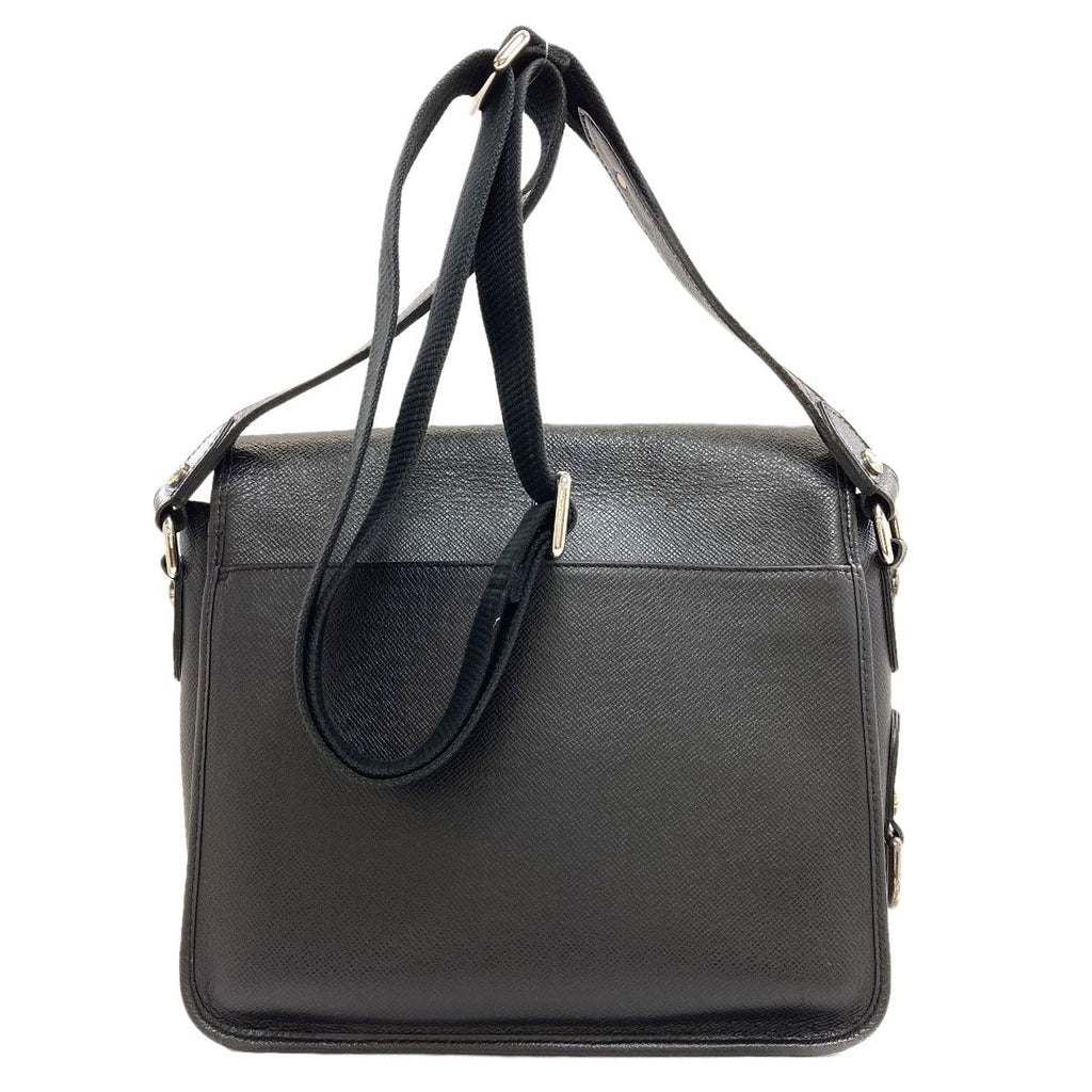 Louis Vuitton Andrey Shoulder Bag Taiga — view 2