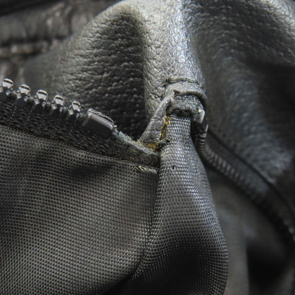 Celine Drawstring Shoulder Bag Leather — view 9