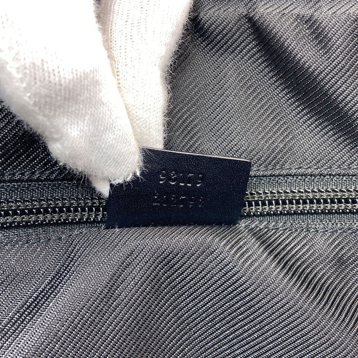Gucci Logo Shoulder Bag Nylon Canvas — view 7