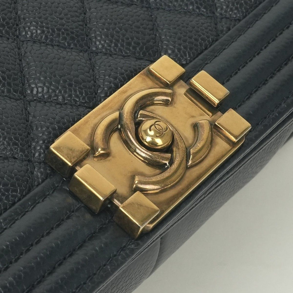 Chanel Boy 25 Shoulder Bag Caviar Leather Navy Gold Chain Double — view 7