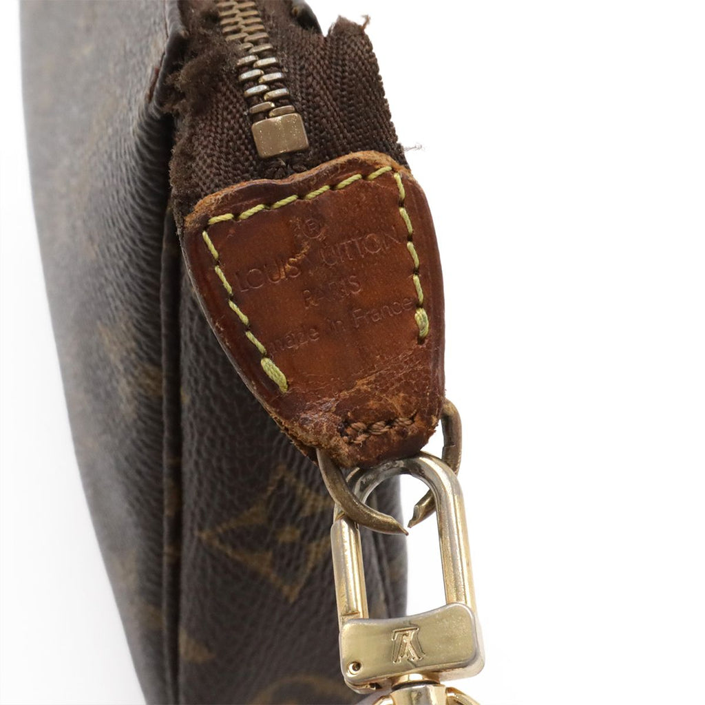Louis Vuitton Monogram Pochette Shoulder Bag 2-Way Pouch — view 5