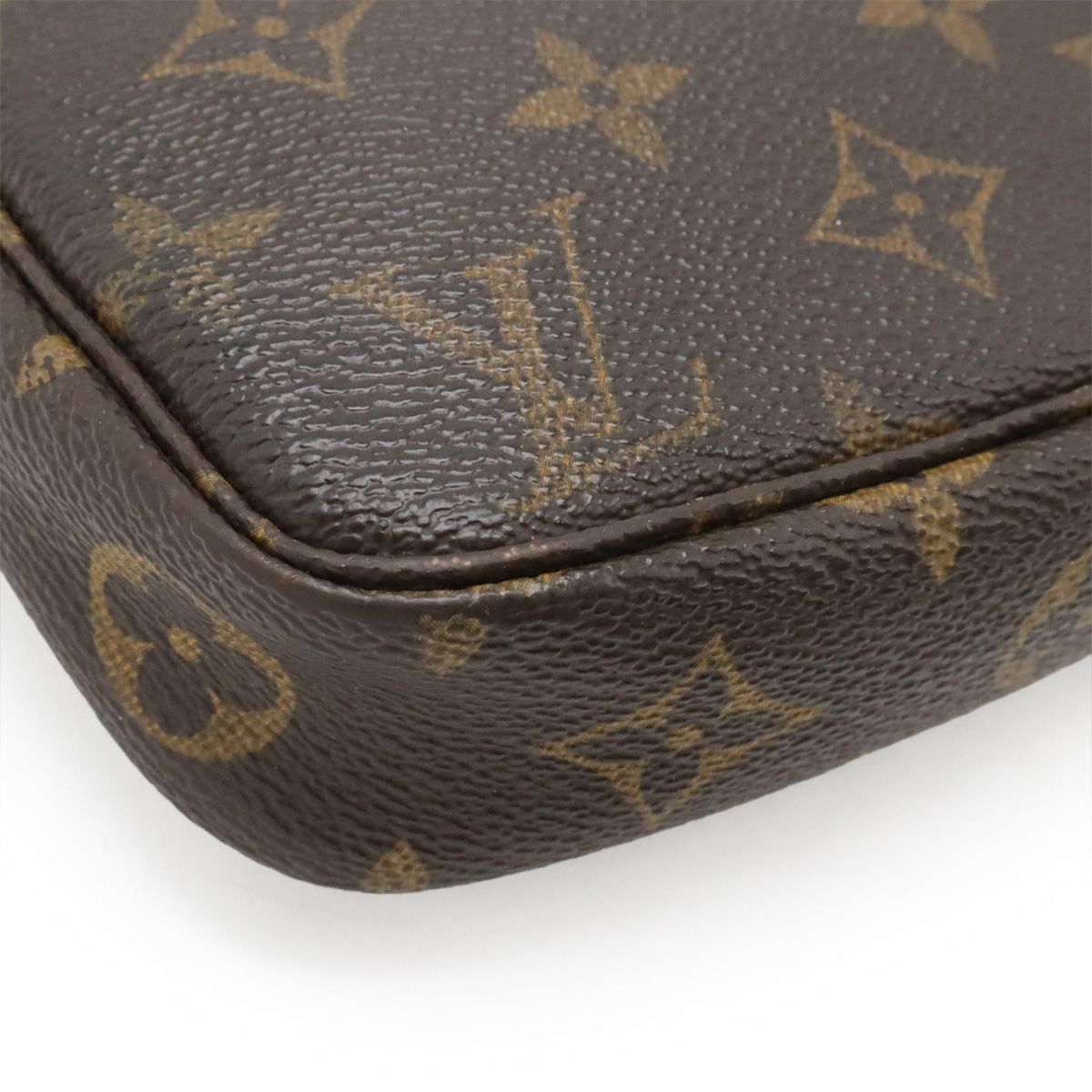 Louis Vuitton Monogram Pochette Shoulder Bag 2-Way Pouch — view 3
