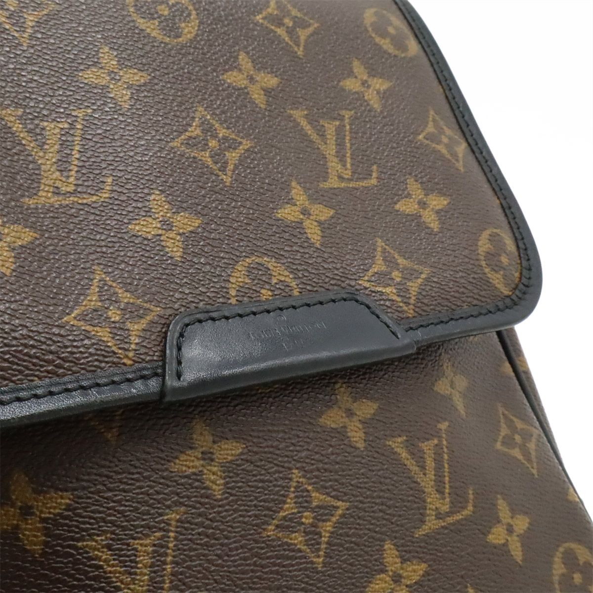 Louis Vuitton Monogram Macassar Bus PM Shoulder Bag Pochette — view 8