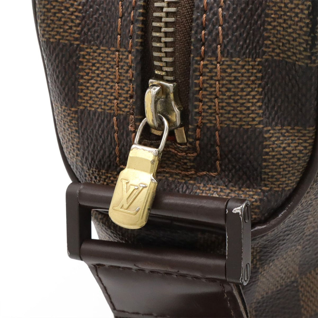 Louis Vuitton Damier Olaf PM Shoulder Bag Pochette — view 5