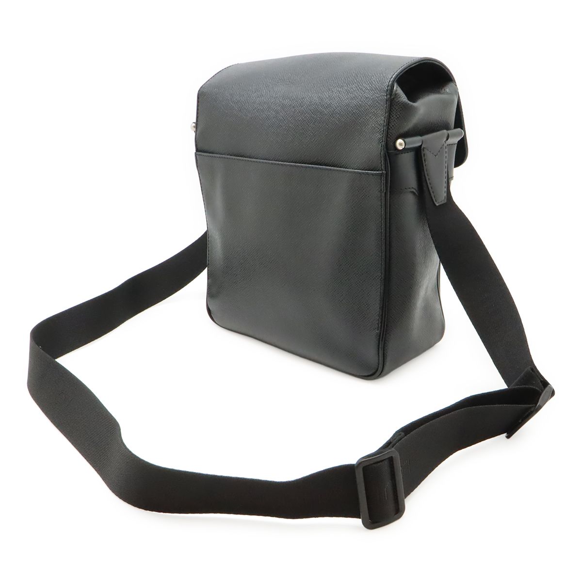 Louis Vuitton Taiga Shoulder Bag Crossbody Leather Ardoise Black — view 2