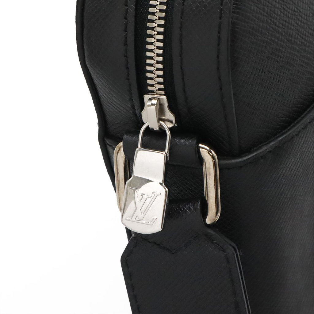 Louis Vuitton Taiga Anton Pochette Shoulder Bag Crossbody Leather Ardoise Black — view 5