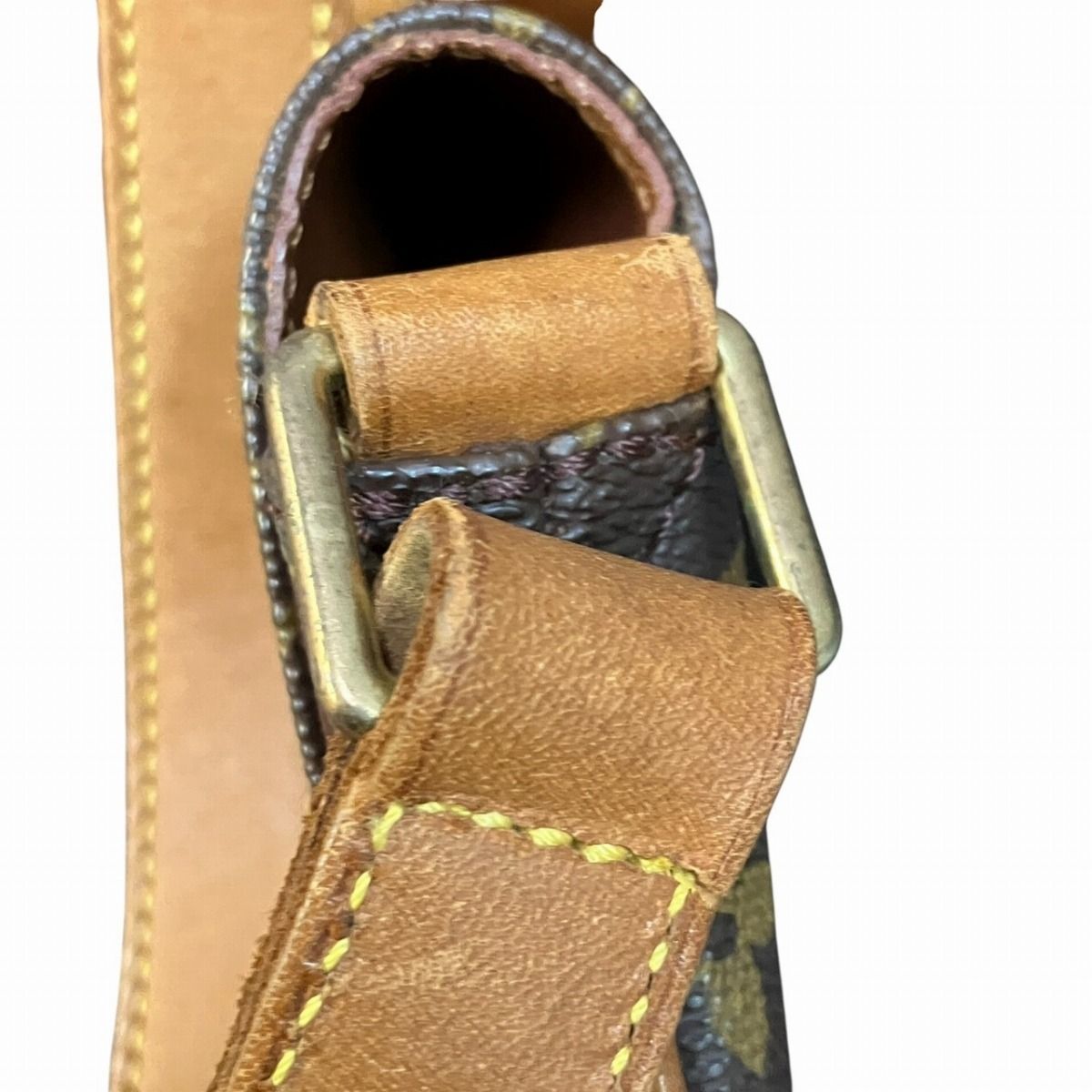 Louis Vuitton Musette Monogram Shoulder Bag Canvas — view 8