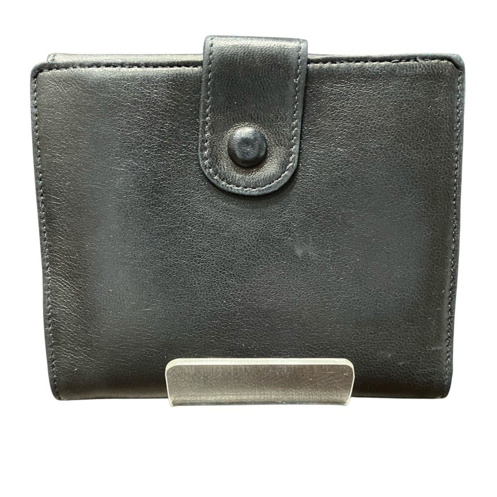 Chanel Bifold Wallet Leather — view 2