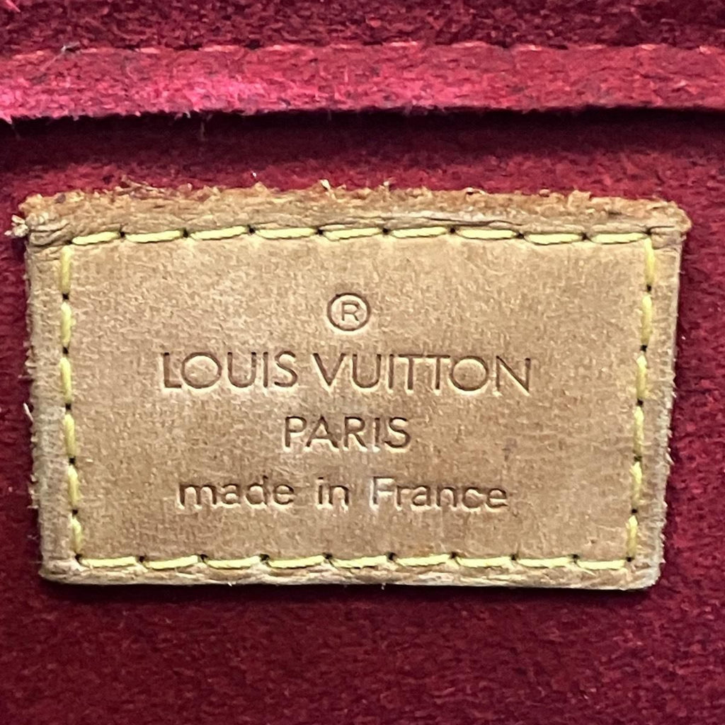 Louis Vuitton GM Monogram Shoulder Bag Canvas — view 4