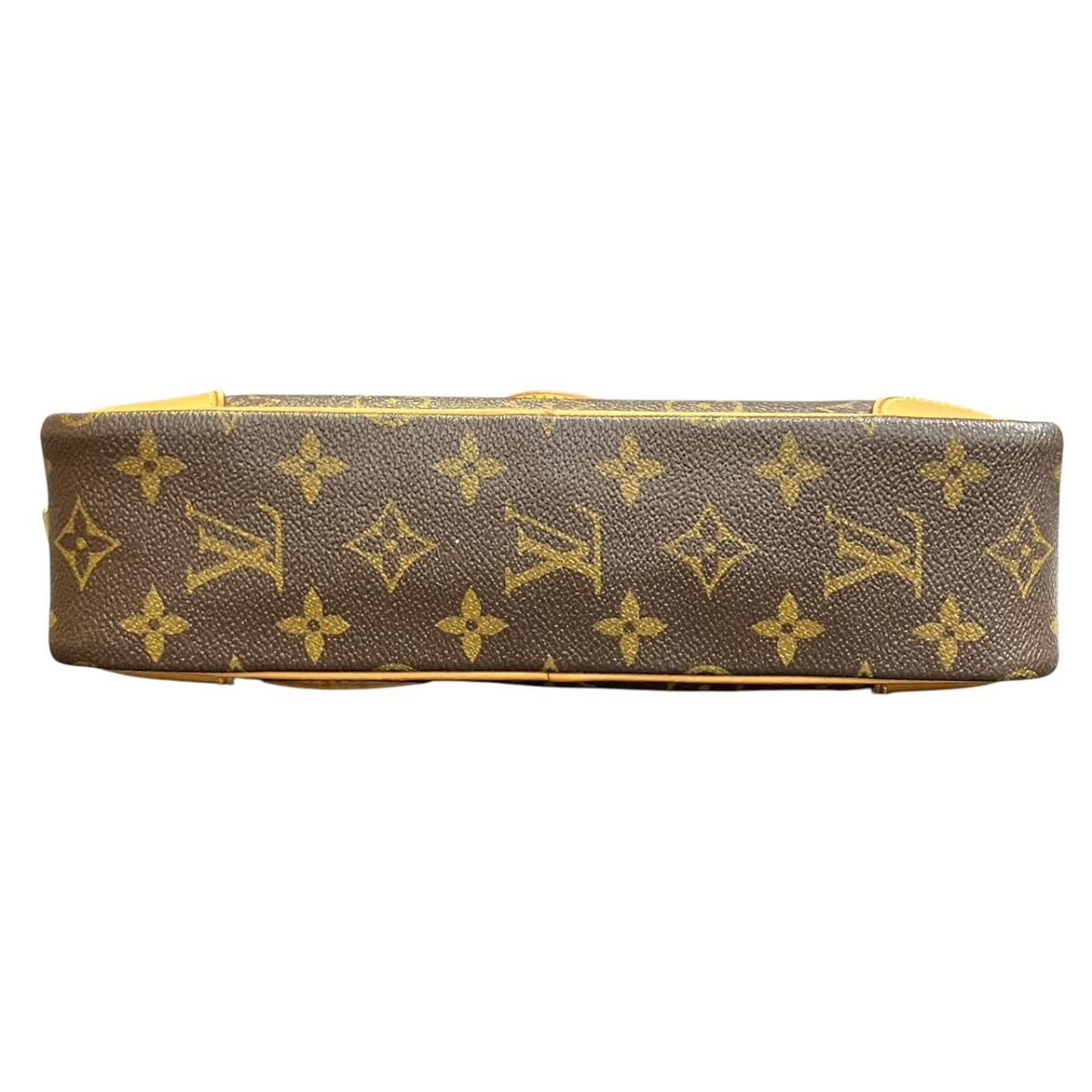 Louis Vuitton Trocadero 27 Monogram Shoulder Bag Canvas — view 3
