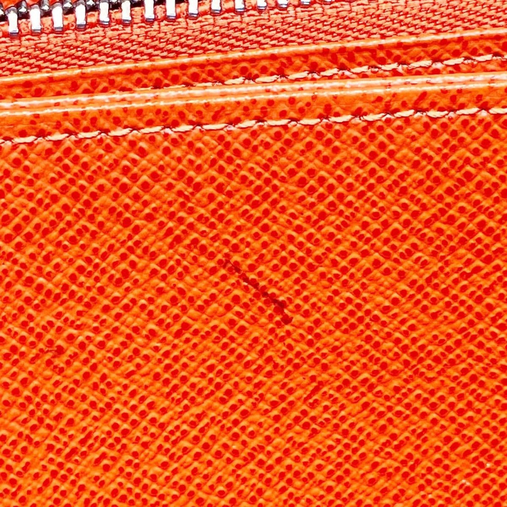 Louis Vuitton Zippy Wallet — view 8