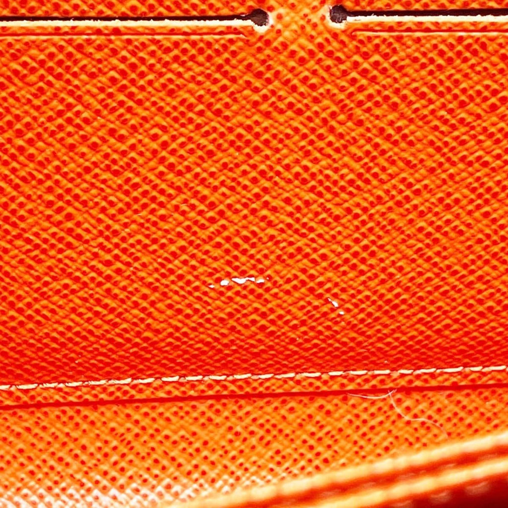 Louis Vuitton Zippy Wallet — view 9