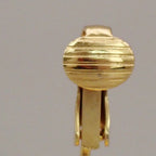 Chanel Earrings CC Logo Gold — view 7