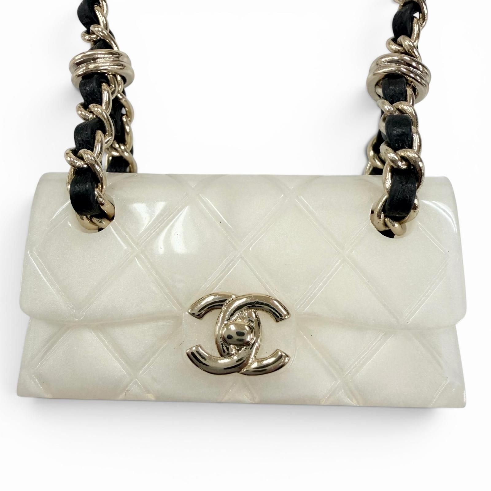 Chanel 23c Quilted Bag Motif CC Logo Chain Necklace Ivory