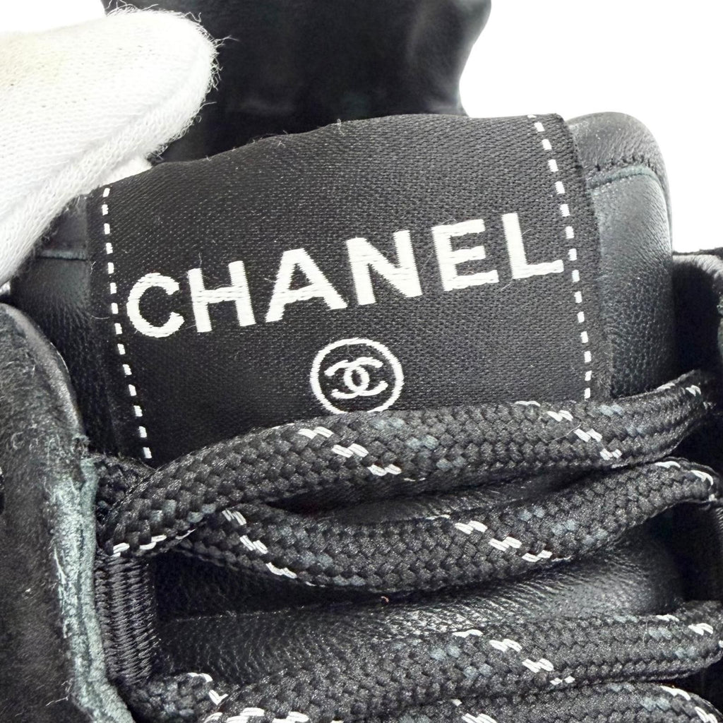 Chanel CC Logo Quilted Sole Suede Leather Sneakers Black White — view 9