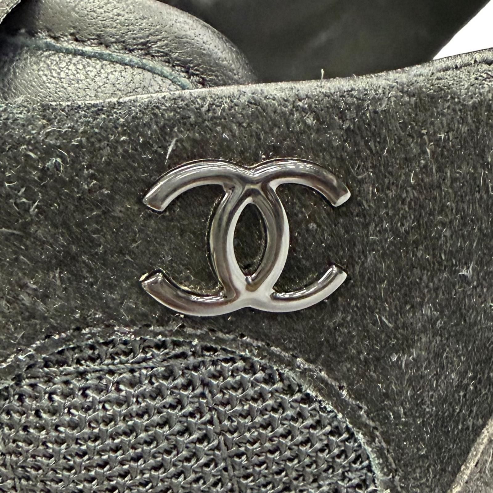 Chanel CC Logo Quilted Sole Suede Leather Sneakers Black White — view 7