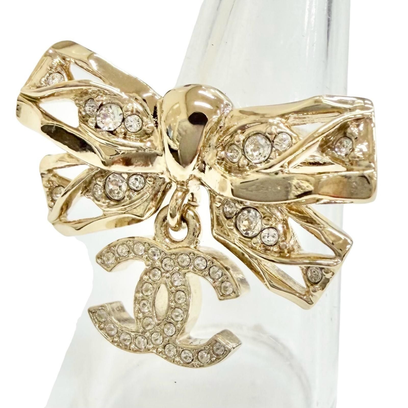 Chanel CC Logo Ribbon Rhinestone Ring Gold Adult Recommended