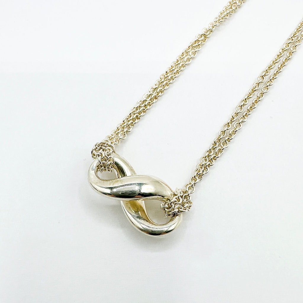 Tiffany & Co Infinity Silver Necklace 38 cm — view 2