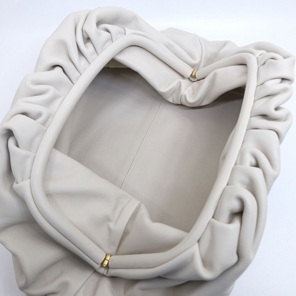 Bottega Veneta the Pouch Clutch White Gold — view 6