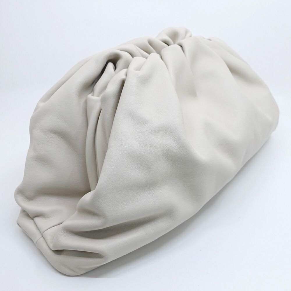 Bottega Veneta the Pouch Clutch White Gold — view 2
